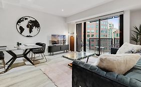 Central Southbank 1-Bed Apartment